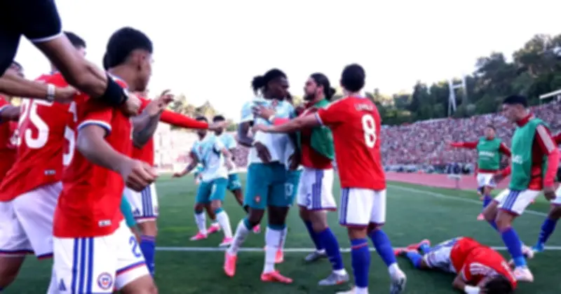 Ronaldo đá chính nhưng mờ nhạt, Bồ Đào Nha thắng Chile 2-1 dù bị đuổi người