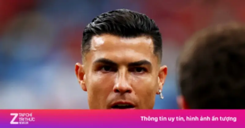 Ronaldo đứng sai vị trí, làm giảm sức tấn công của Bồ Đào Nha