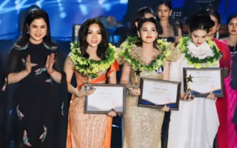 Sao Mai chính thức trở lại vào tháng 9