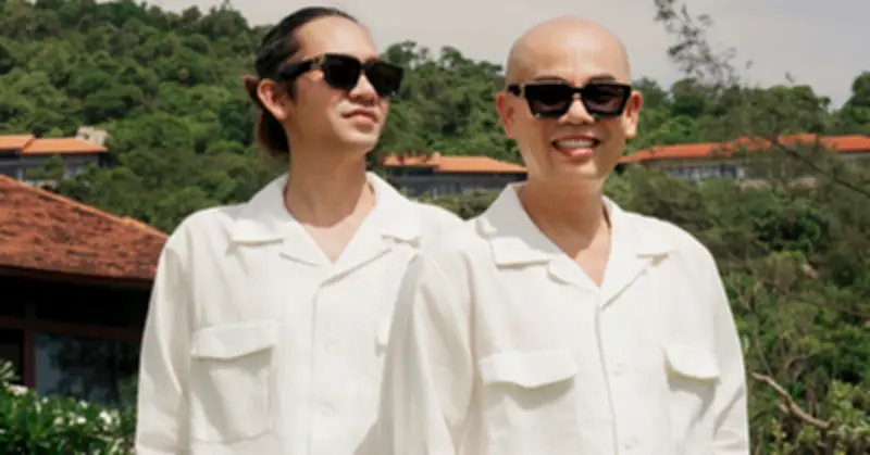 Show thời trang đặc biệt ở vịnh đẹp nhất thế giới làng cổ