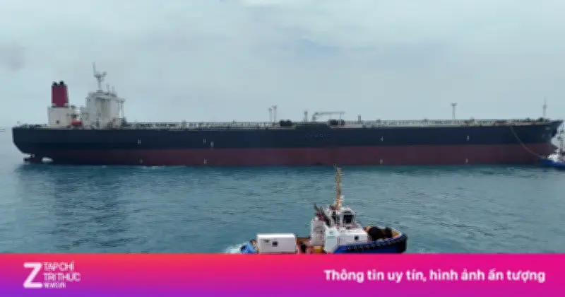 Sinh vật biển bám đầy tàu dầu ở Hormuz gây khó khăn vận hành