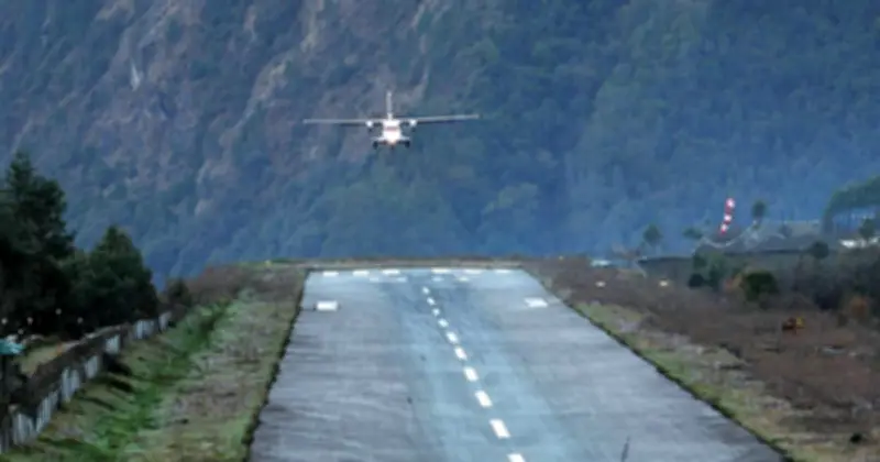 Sân bay nguy hiểm nhất thế giới trên dãy Himalaya: 56 người chết