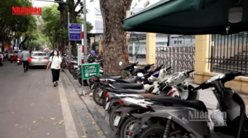 Từ 17/6, Hà Nội áp dụng thu phí điện tử không dừng tại 100 bãi đỗ xe