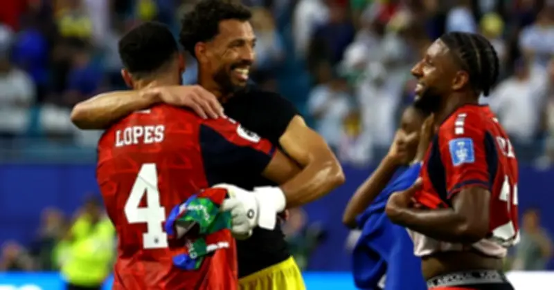 Thủ môn Vozinha, 40 tuổi, lỡ cơ hội gia nhập CLB Brazil sau World Cup 2026