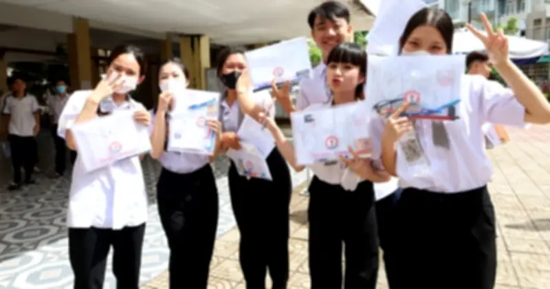 Thí sinh Cà Mau phấn khởi sau môn Ngữ văn thi tốt nghiệp THPT 2026