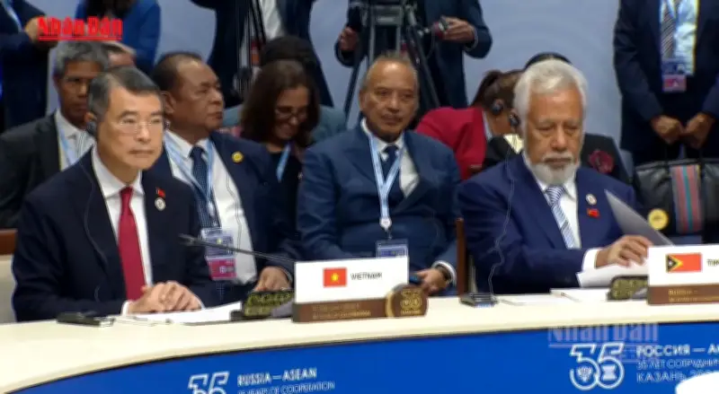 Thủ tướng dự Hội nghị Cấp cao kỷ niệm 35 năm ASEAN - Nga