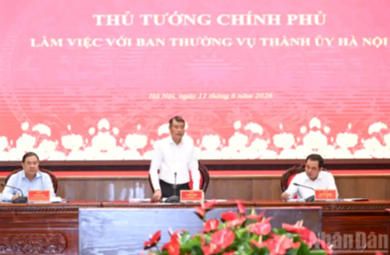 Thủ tướng Lê Minh Hưng làm việc với Hà Nội: Đặt mục tiêu tăng trưởng 11% năm 2026