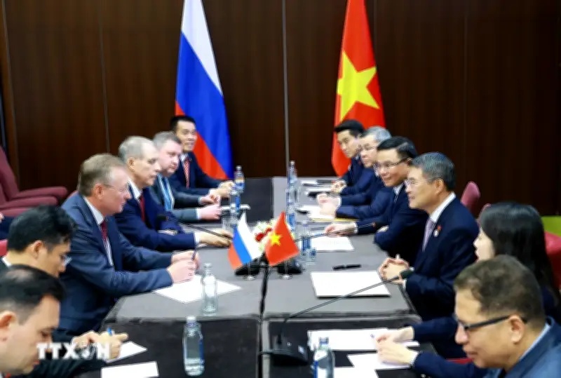 Thủ tướng Lê Minh Hưng tiếp Tổng giám đốc Tập đoàn Zarubezhneft