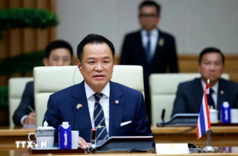Thủ tướng Thái Lan kết thúc chuyến thăm chính thức Việt Nam và dự AFF 2026