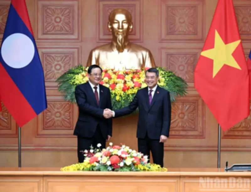 Thủ tướng Việt Nam và Lào hội đàm, ký kết nhiều thỏa thuận hợp tác chiến lược