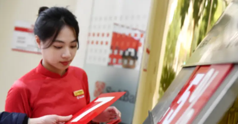 Thị trường lãi suất ngân hàng tháng 6: 4 ngân hàng giảm, nhiều ngân hàng tăng