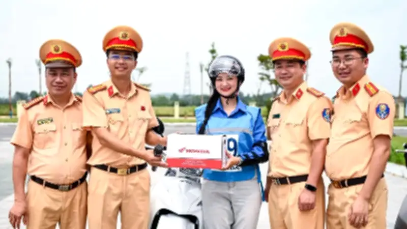 Thái Nguyên thí điểm đào tạo kỹ năng lái xe an toàn cho người dân