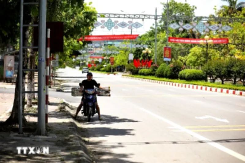 Thời tiết 22/6: Nắng nóng bao trùm nhiều khu vực, có nơi trên 40 độ C