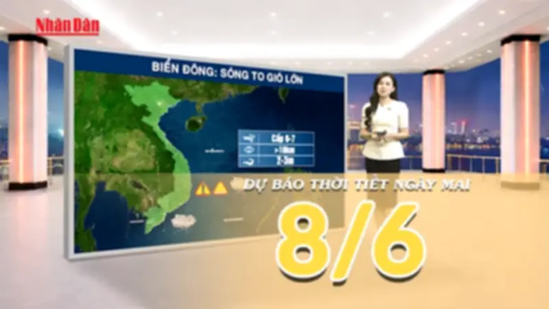 Thời tiết hôm nay: Miền Bắc mưa dông, miền Trung nắng nóng gay gắt