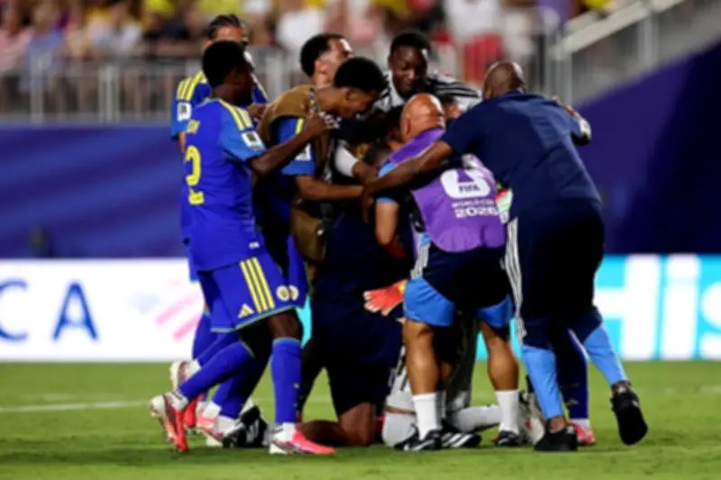 Thi đấu quả cảm, tí hon Curacao đi vào lịch sử World Cup
