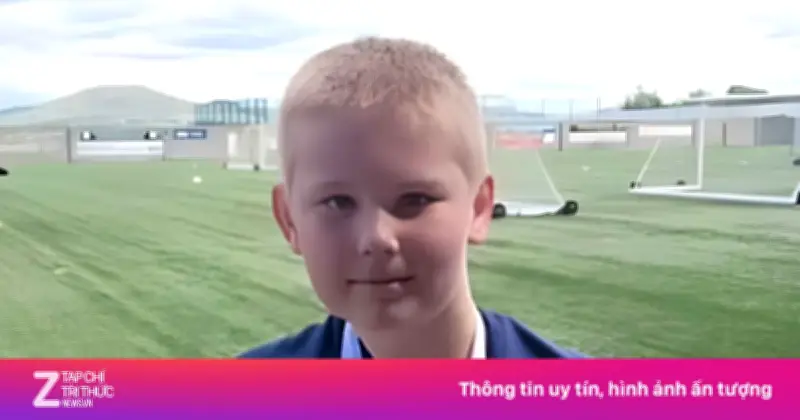 Thần đồng Scotland sở hữu IQ 162, cao hơn cả Einstein và Hawking
