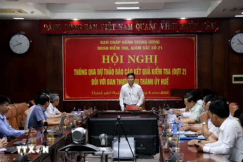 Thông qua dự thảo báo cáo kiểm tra đợt 2 với Ban Thường vụ Thành ủy Huế