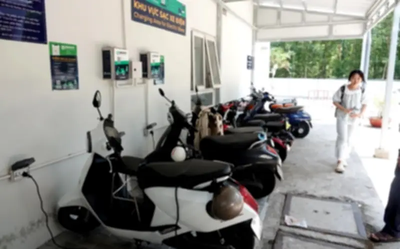 Thông tư 31: Chung cư mới và cũ phải có khu vực để xe điện, sạc pin