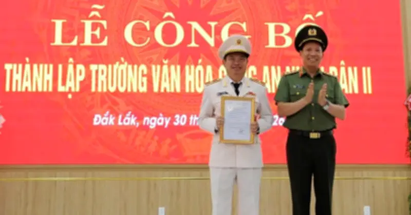Thành lập trường Văn hóa Công an Nhân dân II