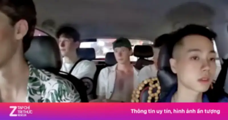 Tài xế kính ngạc với câu nói của khách Tây sau cuốc xe