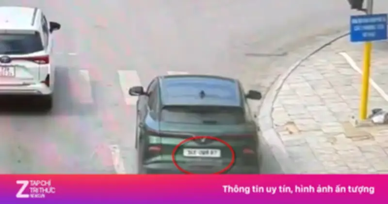 Tài xế Thanh Hóa dùng băng keo che biển số xe để né phạt nguội