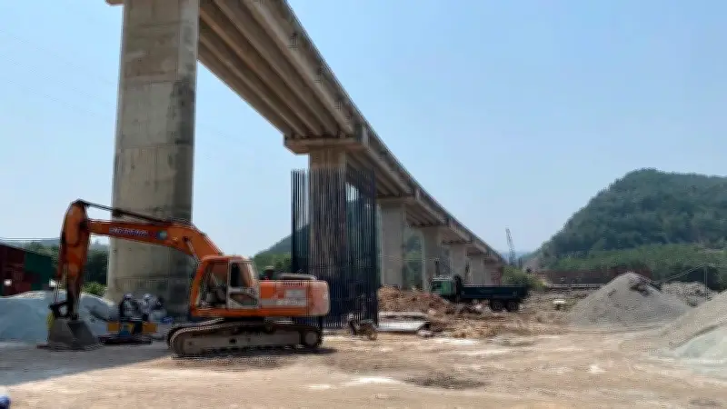 Tiếp tục cấm xe khách 9 chỗ và xe tải 6 trục trên đường Hồ Chí Minh