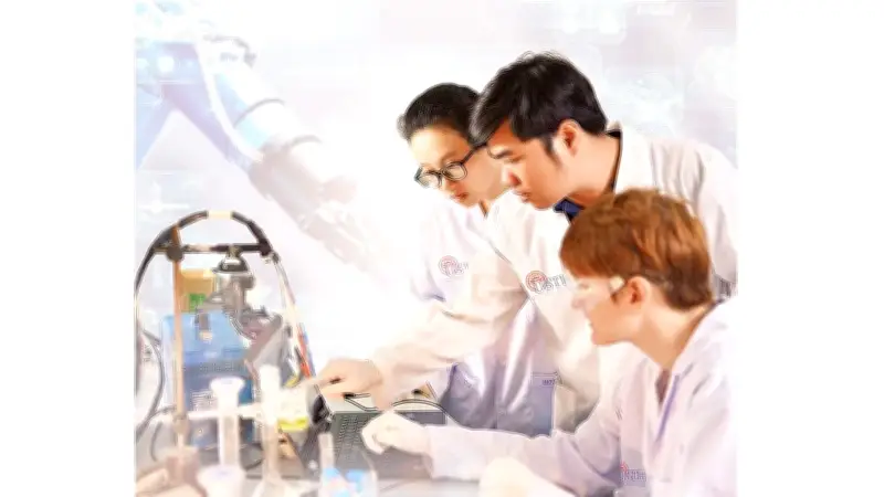 Tín hiệu mới từ mùa tuyển sinh: Xu hướng chọn ngành STEM và chính sách hỗ trợ hấp dẫn