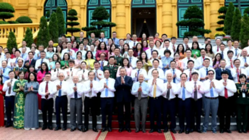 Tổng Bí thư, Chủ tịch nước Tô Lâm gặp mặt 101 nhà báo tiêu biểu