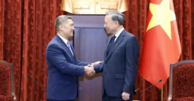 Tổng Bí thư Tô Lâm tiếp Quyền Bộ trưởng Hải quân Mỹ, thúc đẩy hợp tác toàn diện