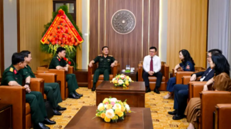 Tăng cường phối hợp tuyên truyền quốc phòng giữa Báo Nhân Dân và Tổng cục Chính trị