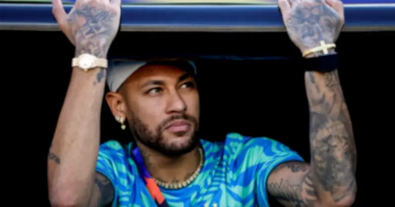 Tổng thống Brazil đùa Neymar dự World Cup để làm việc từ xa