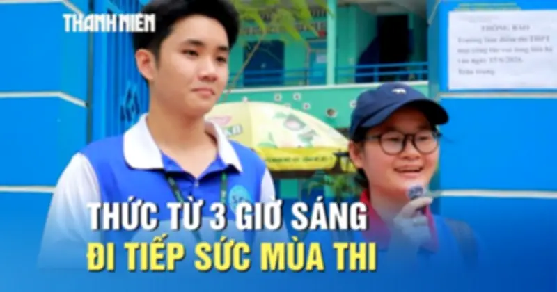 Tình nguyện viên tiếp sức thí sinh thi tốt nghiệp THPT từ sáng sớm