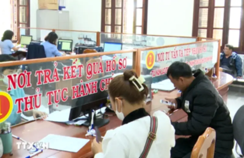 TP.HCM đề xuất bắt buộc đóng BHXH cho tài xế công nghệ và người bán hàng online