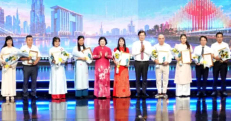 Trao giải Báo chí TP.HCM lần thứ 44: Tôn vinh tác phẩm xuất sắc và sự dấn thân của người làm báo