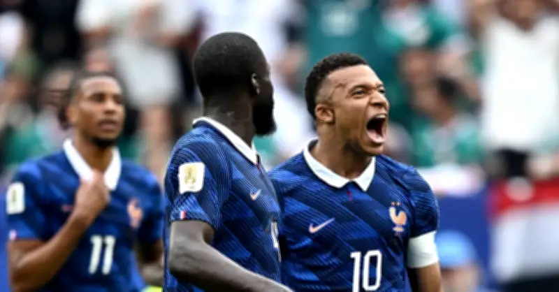 Trực tiếp Pháp vs Iraq: Mbappe lập cú đúp, Pháp thắng 3-0