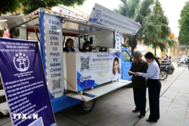Triển khai mô hình dịch vụ công lưu động tạo thuận lợi cho người già, người yếu thế