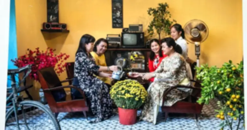Triển lãm ảnh Sài Gòn Áo dài: Tôn vinh vẻ đẹp truyền thống giữa nhịp sống hiện đại