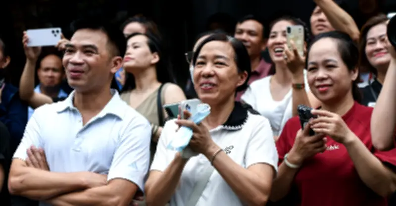 Trăm đôi mắt đổ dồn vào điểm thi tốt nghiệp THPT: Thầy bóng con uu phiền tàn biên