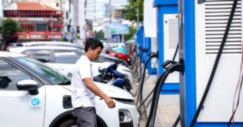 Trạm sạc xe điện được mua điện tái tạo trực tiếp không qua EVN từ 26/6
