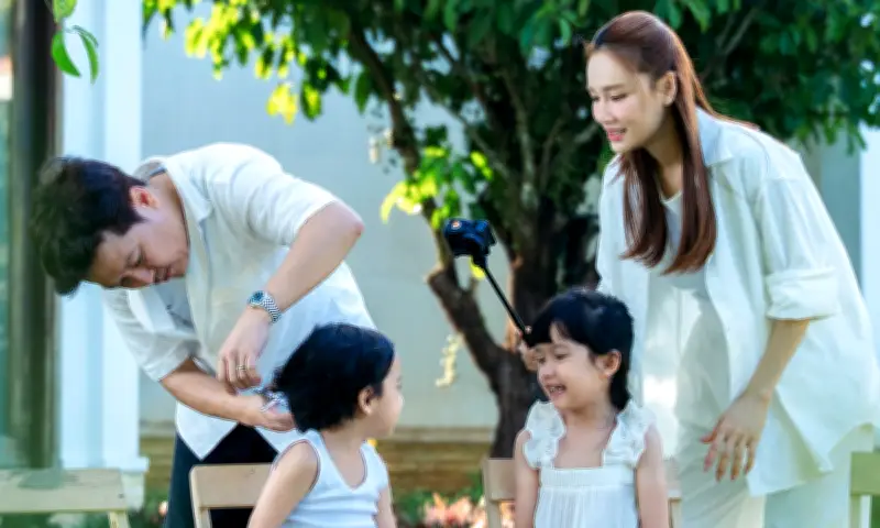 Trường Giang và Nhã Phương khoe tổ ấm hạnh phúc trong nhà vườn nghìn mét vuông