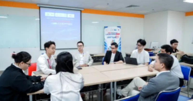 Trường ĐH Kinh tế - Tài chính TP.HCM triển khai mô hình kết nối đầu tư khởi nghiệp