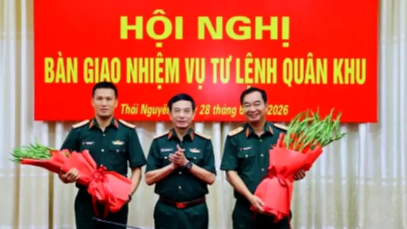 Trung tướng Trương Mạnh Dũng làm Phó Tổng Tham mưu trưởng