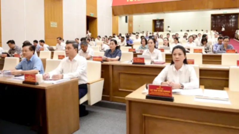 Tuyên Quang quán triệt 12 nghị quyết quan trọng phát triển kinh tế-xã hội