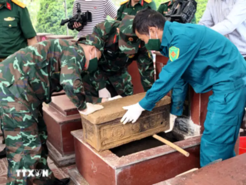 Tuyên Quang số hóa thông tin hai cột liệt sỹ tại nghĩa trang Quân Ba
