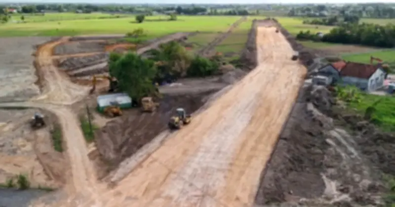 Tây Ninh 'hụt hơi' vì áp lực từ các siêu dự án giao thông