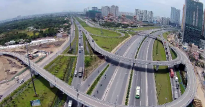 Đầu tư bất động sản: Từ mua đất chờ tăng giá sang khai thác dòng tiền thực
