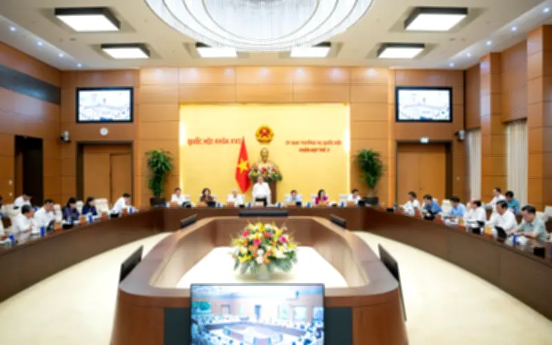 UBTVQH họp phiên thứ 3, xem xét nhiều dự án pháp lệnh và nghị quyết quan trọng
