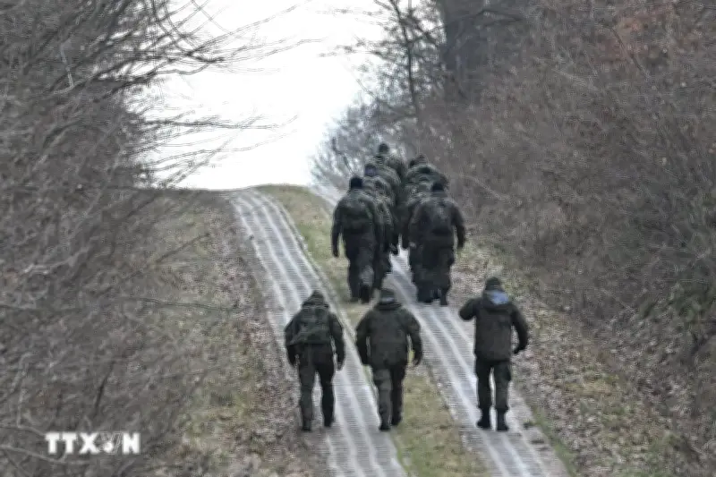 Ukraine và Ba Lan duy trì đối thoại giảm căng thẳng