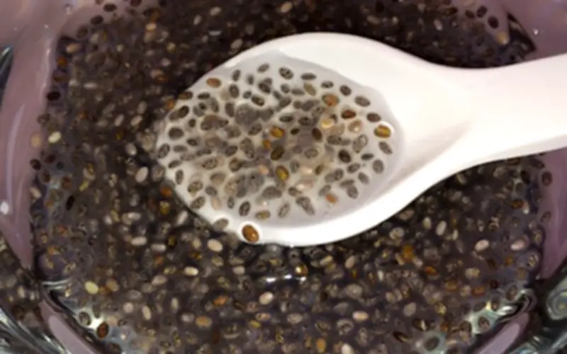 Uống hạt chia đúng cách: Những trường hợp tuyệt đối cần tránh