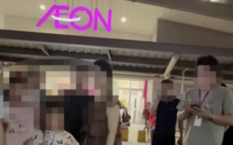 Vụ 2 thanh niên khám xét khách hàng ở Aeon Mall Long Biên: Thông tin mới nhất